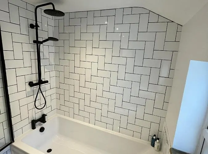 Modern Maisonette In Vibrant Bristol, Free Parking Appartamento *