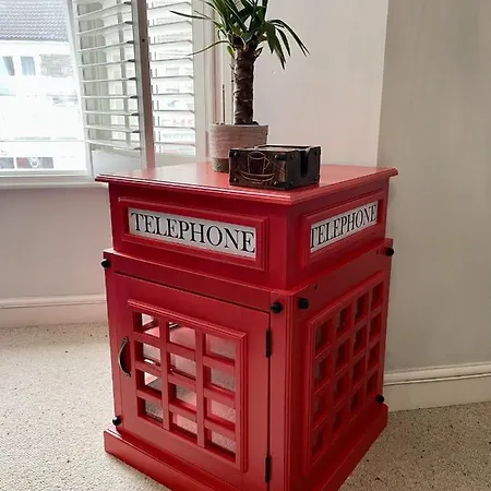 Apartment Modern Maisonette In Vibrant Bristol, Free Parking Bristol