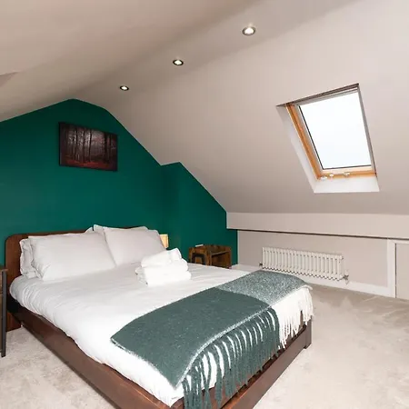 Modern Maisonette In Vibrant Bristol, Free Parking Διαμέρισμα